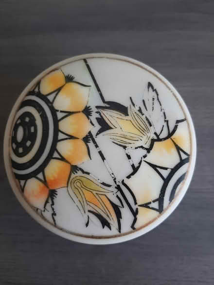 Photo of free Vintage powder bowl (WA11) #2