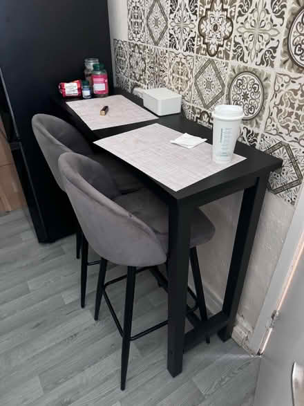 Photo of free Breakfast table with bar stools (LS12) #1