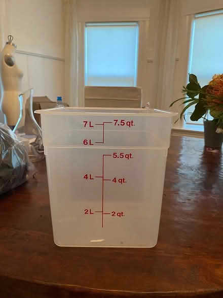 Photo of free Plastic Quart Bucket (Oakland) #1