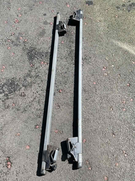 Photo of free Roof bars (NE40) #2