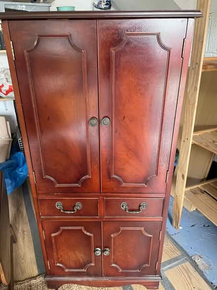 Photo of free Hifi Cabinet (Dousland PL20) #1