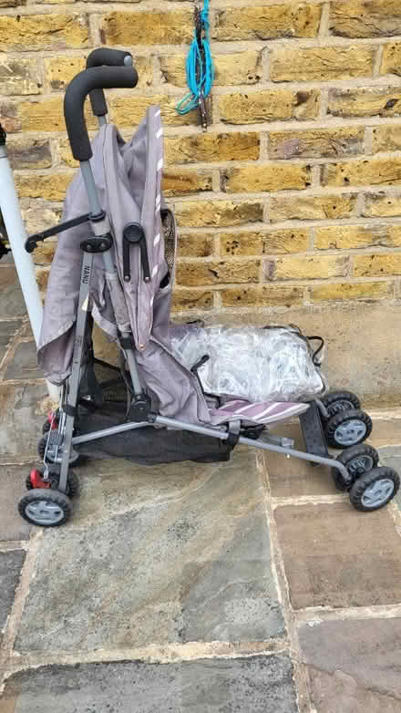 Photo of free Stroller / Buggy (Gillingham, ME8) #2
