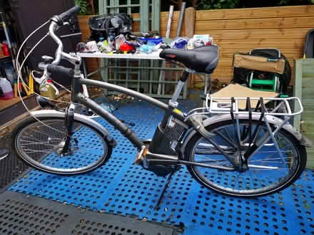 Photo of free Electric Bike Giant Lafree Twist (SK7 Hazel Grove) #1
