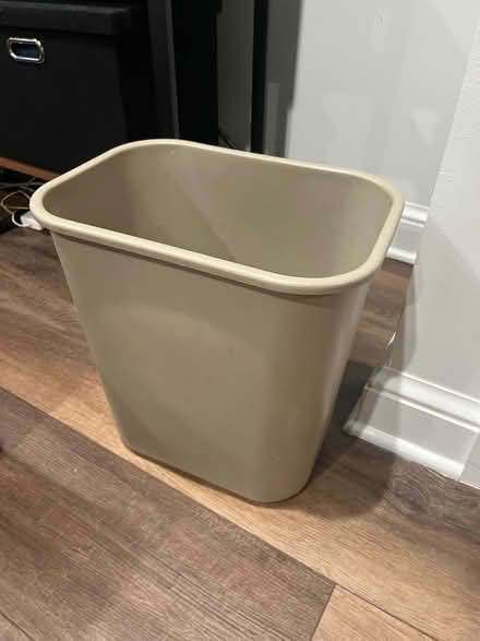 Photo of free Rubbermaid trash can (Manor Park, DC) #1