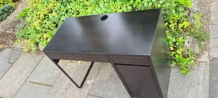 Photo of free Desk (BR2) #1