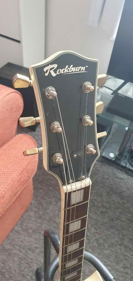 Photo of free Guitar starter kit (Tivoli GL50) #4