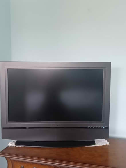 Photo of free 30 inch flat screen tv (South Baltimore) #1