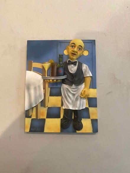 Photo of free Waiter man picture 3-D (Encino) #1