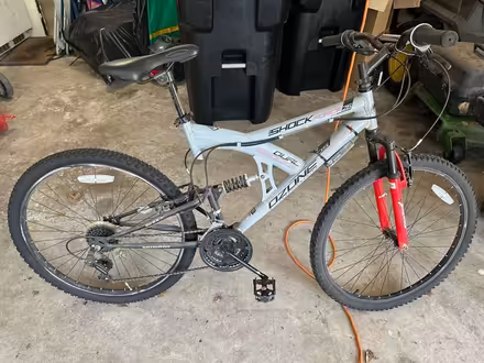 Photo of free Bicycle, mountain bike medium frame (Bois D’Arc Estates) #1
