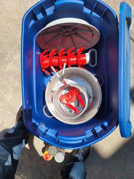 Photo of free Beer making kit (Jeff Park 60630) #3