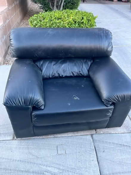 Photo of free Leather Chair (Centennial Hills) #1