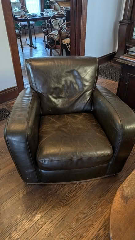 Photo of free Leather chair and loveseat combo (Syracuse (near Strathmore)) #1