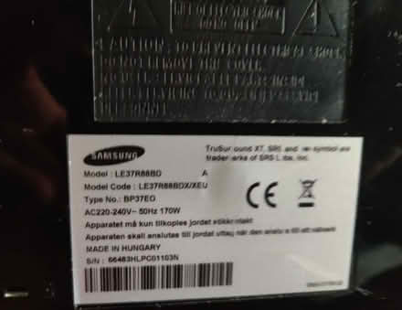 Photo of free Samsung 37inch TV and wall mount (Sydenham SE26) #2