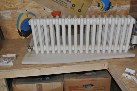 Photo of free tradional radiator (danbury CM3) #1
