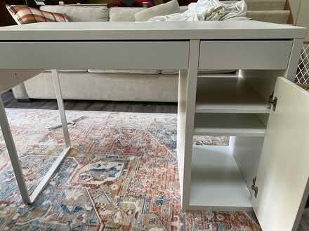 Photo of free White desk (Southwest Darien) #2