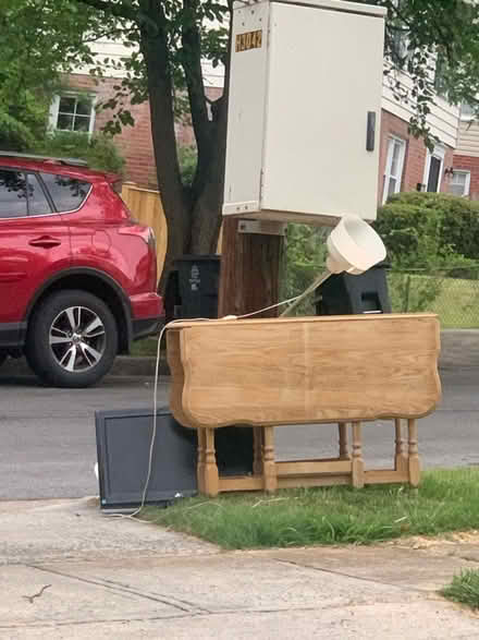 Photo of free JVC TV, lamp and foldable table (hyattsville, MD near Takoma pk) #1