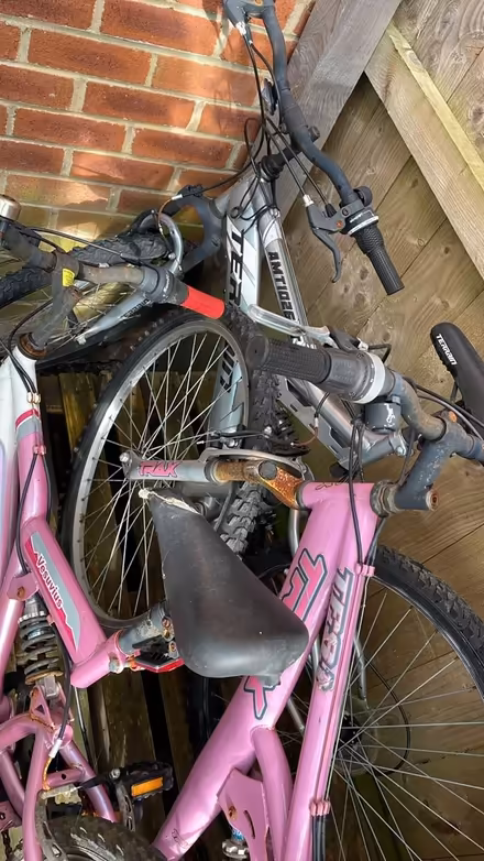 Photo of free Bikes (DH2) #1