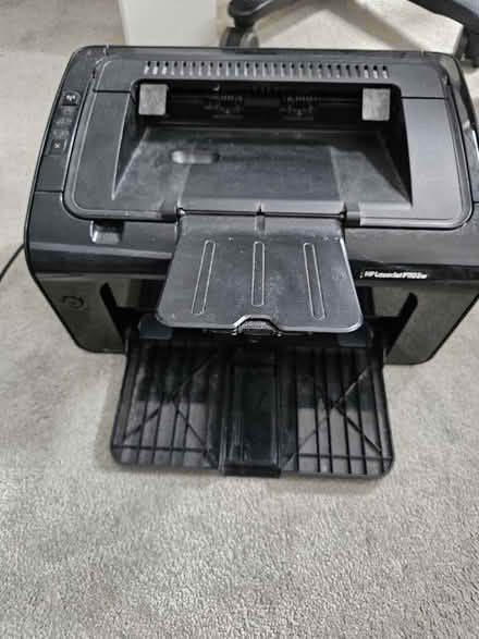 Photo of free HP Laser Jet Printer P1102 W (Kingston KT2) #3
