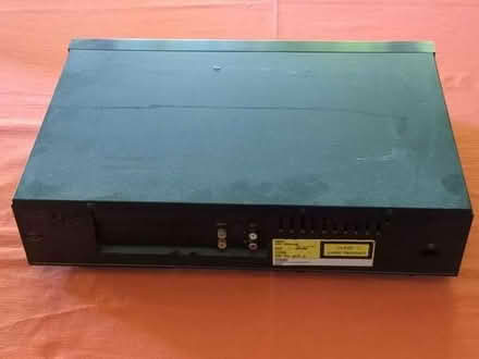Photo of free Phillips audio CD drive (West Hill, Dunstable) #2