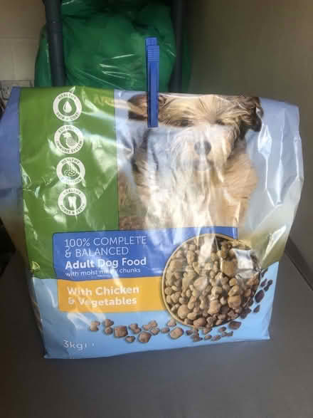 Photo of free Aldi dry dog food (Egerton Park CH42) #2