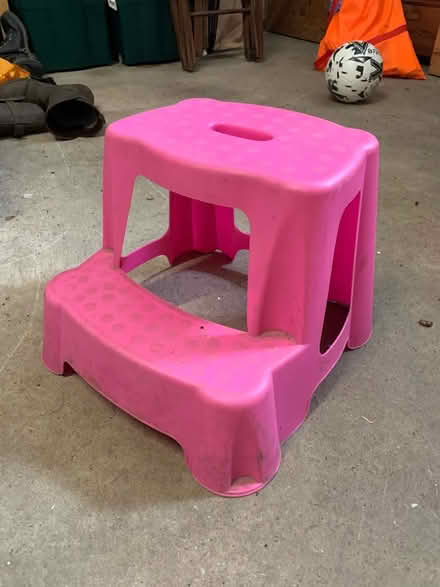 Photo of free Child’s step (HD9 Honley) #1