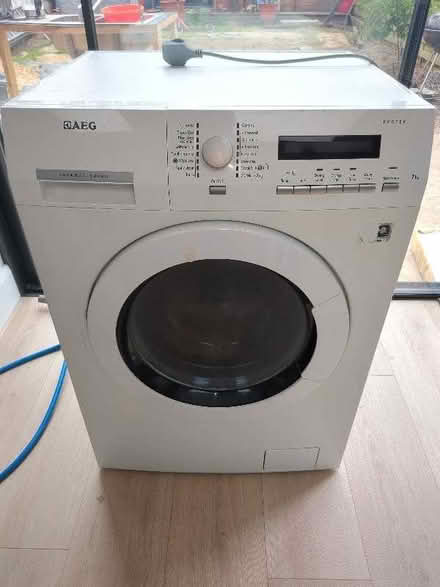 Photo of free Washing machine (Norbiton KT3) #1