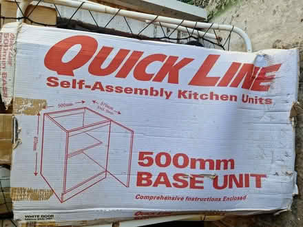 Photo of free B&Q 500m Base Unit (Lindfield RH16) #1