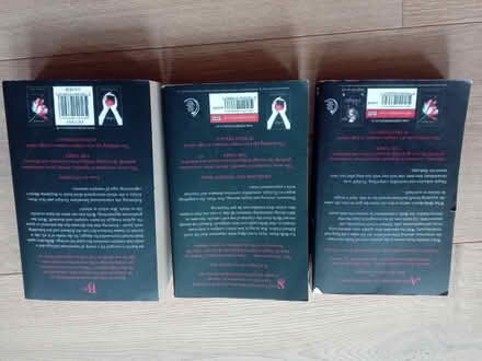 Photo of free The 3 first books of the Twilight series (Stephenie Meyer) (Oxford OX1) #2