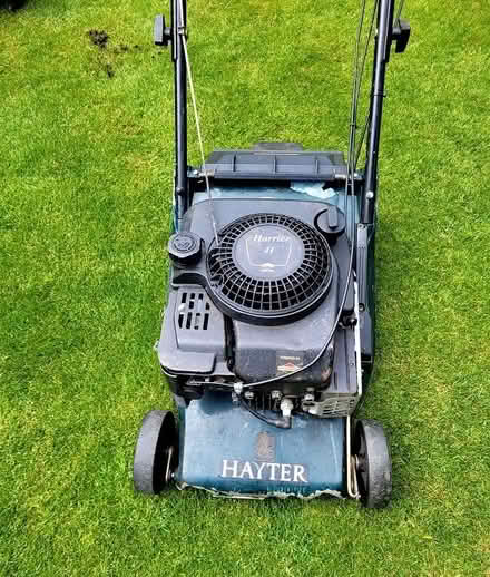 Photo of free Petrol self propelled Lawnmower (LE2) #4