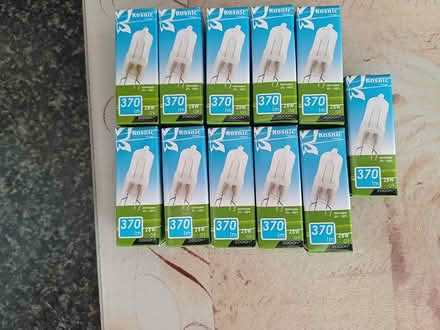 Photo of free G9 Light bulbs (Cubbington) #1