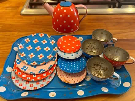 Photo of free Kids’ metal tea party play set (Upper Street, Islington, N1) #1