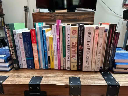 Photo of free Books (Westchester nr LMU) #2