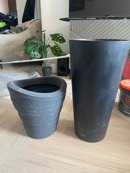 Photo of free 2 x 30cm diameter planters (Hackney Wick) #1