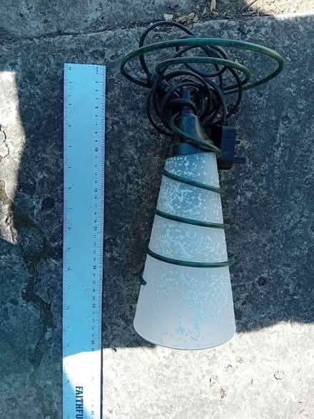 Photo of free Table lamp - with bulb (Dinnington NE13) #1