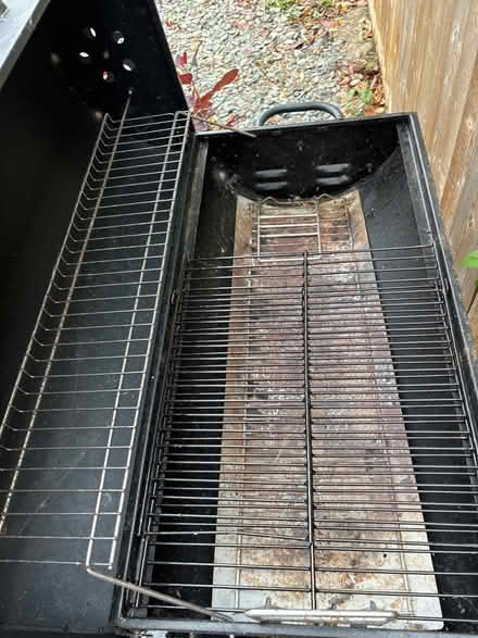 Photo of free BBQ (BA14) #2