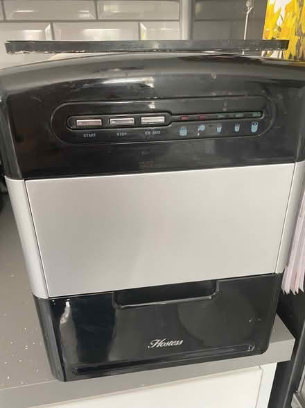 Photo of free Ice making machine (domestic) (Orpington) #3
