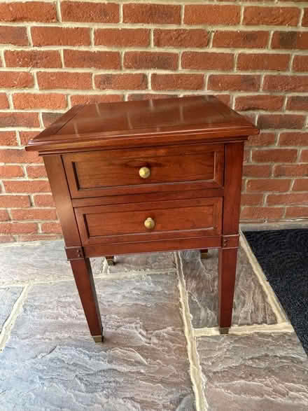 Photo of free Mahogany small table (Silverhill Park TN37) #1