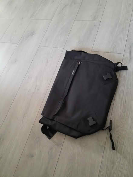 Photo of free Compass cross body bag (W7) #1