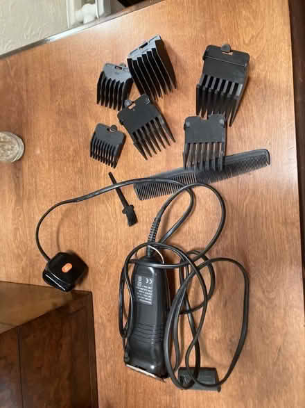 Photo of free Remington hair shaver with all attachments (Balmerino DD6) #1
