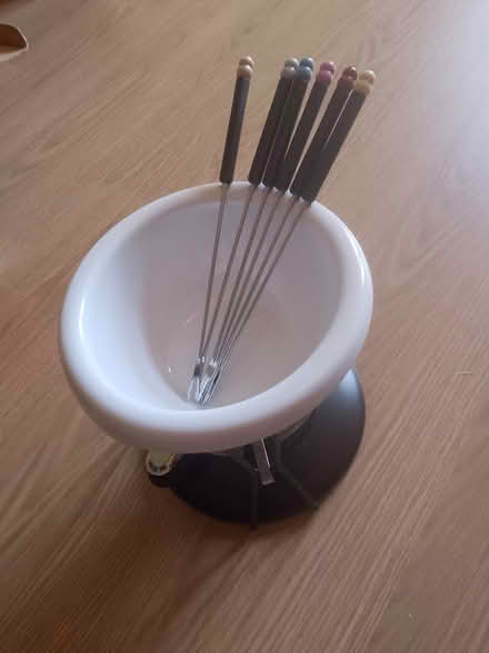 Photo of free Fondue set (Maryhill G20) #1