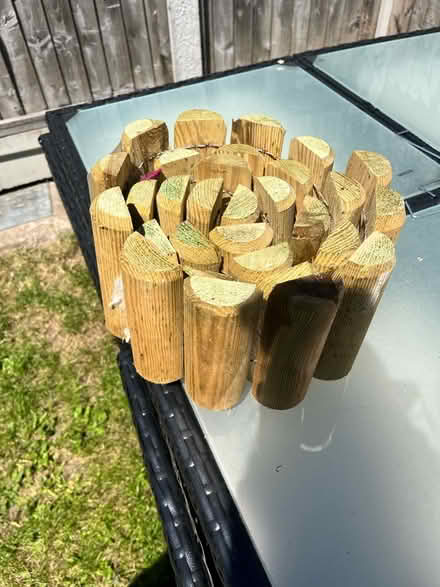 Photo of free Small wooden fence (Shoebury SS3) #1