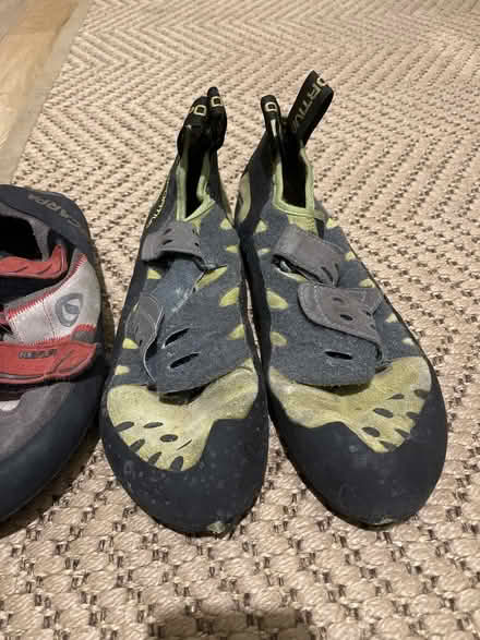 Photo of free climbing shoes (Rhu G84) #2