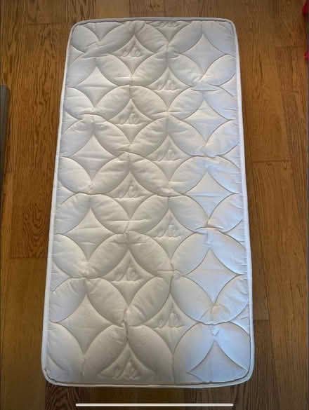 Photo of free Kid mattress 140x70x12 cm 100% organic natural latex (Whitchurch-On-Thames RG8) #3