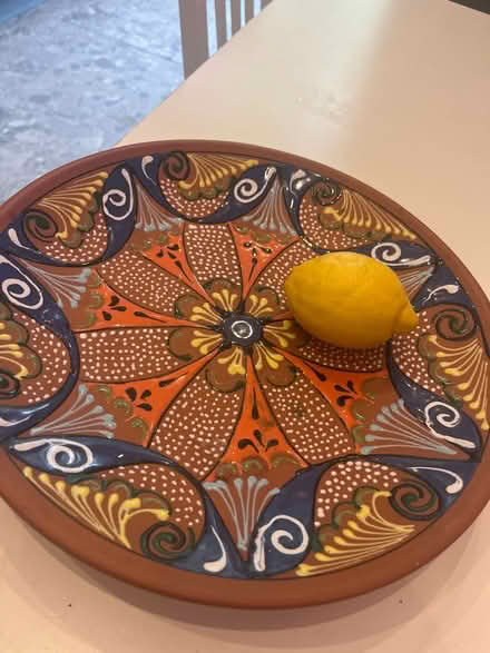 Photo of free Fruit bowl / dish (G41, pollokshields) #1