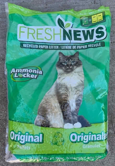 Photo of free 1/2 bag of kitty litter (Castro Valley) #1