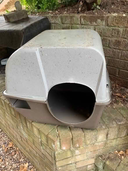Photo of free Two Cat litter ‘houses’. (Strood ME2) #1