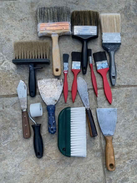 Photo of free Assorted Decorating Items (Warminster BA12) #1
