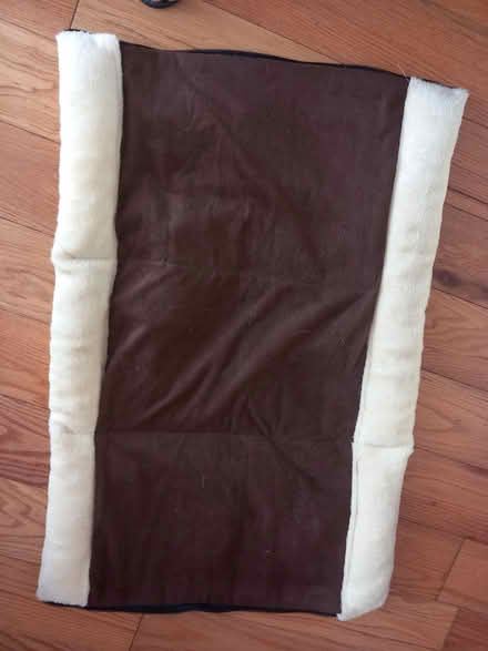 Photo of free Cat sleeping mat (sidcup DA15) #1