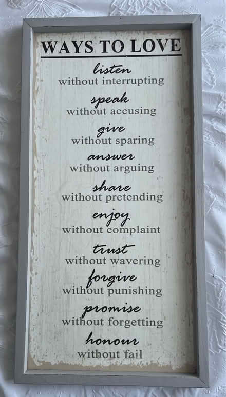 Photo of free Ways to love Wall sign (WN8) #1
