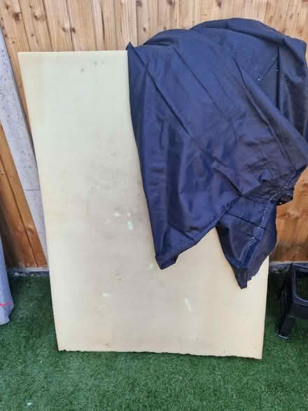 Photo of free Dog bed 120 x 90 x 15cm (EN1) #1